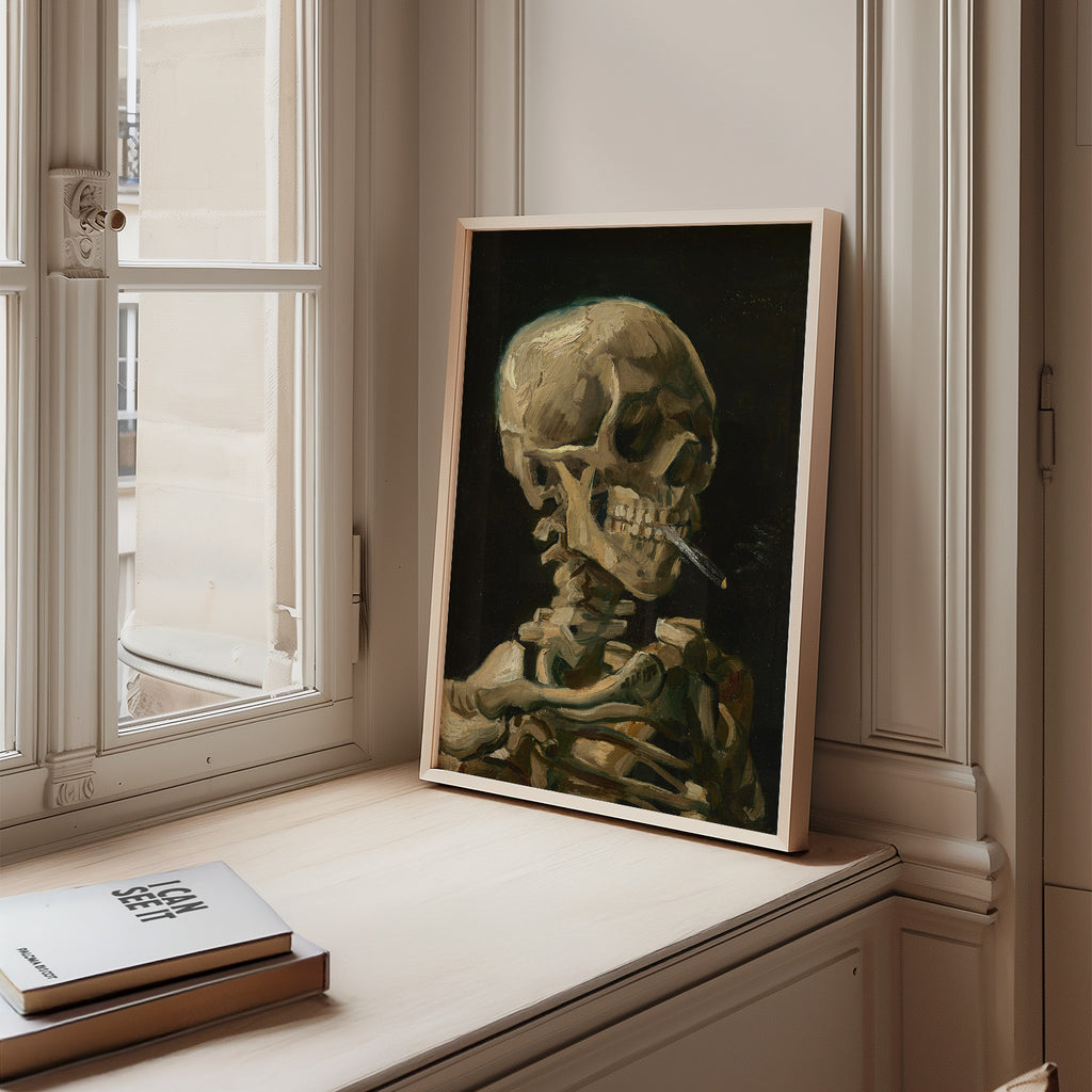 Calavera con cigarrillo encendido